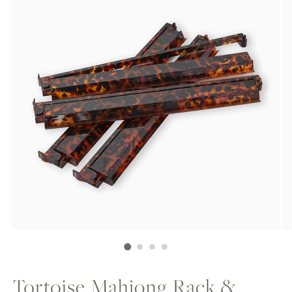 Tortoise Mahjong Rack Set